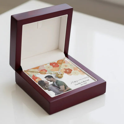 Custom Love Knot Necklace - Couple Photo